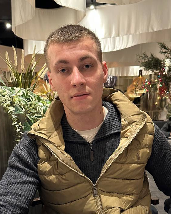 Benny Blake - Content Review Editor